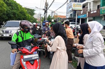 Takjil On The Street